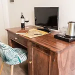 Guest house Demithos 4*