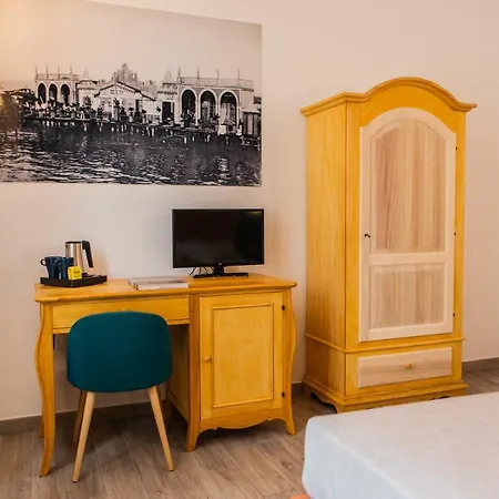 Pensionat Demithos 4*